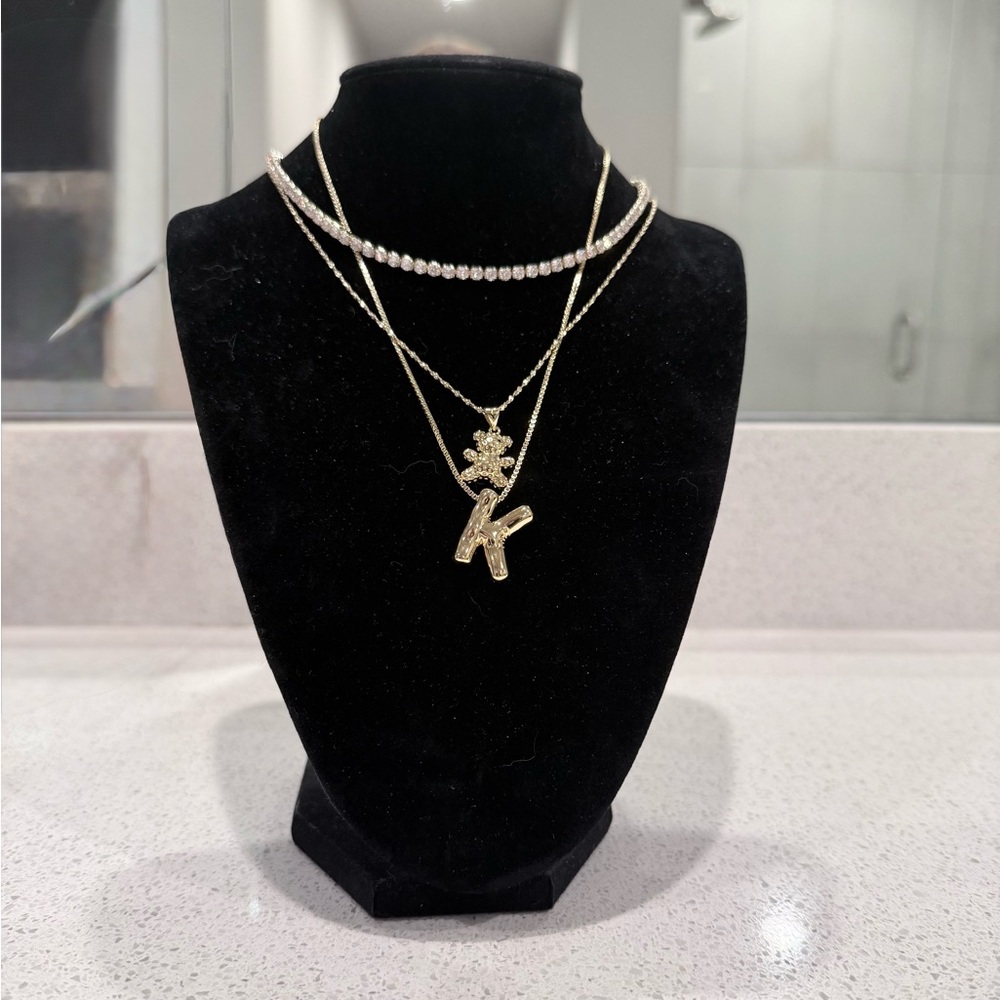 Pretty Bird Gold Necklace Set